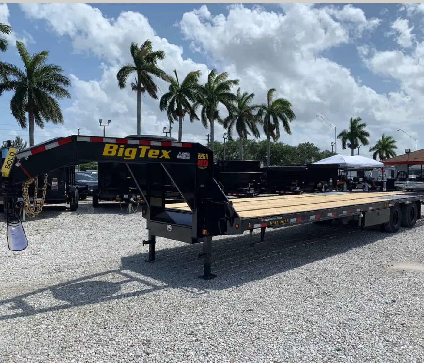 BIG TEX 35′ GOOSENECK TRAILER HYDRAULIC DOVETAIL 12 TON