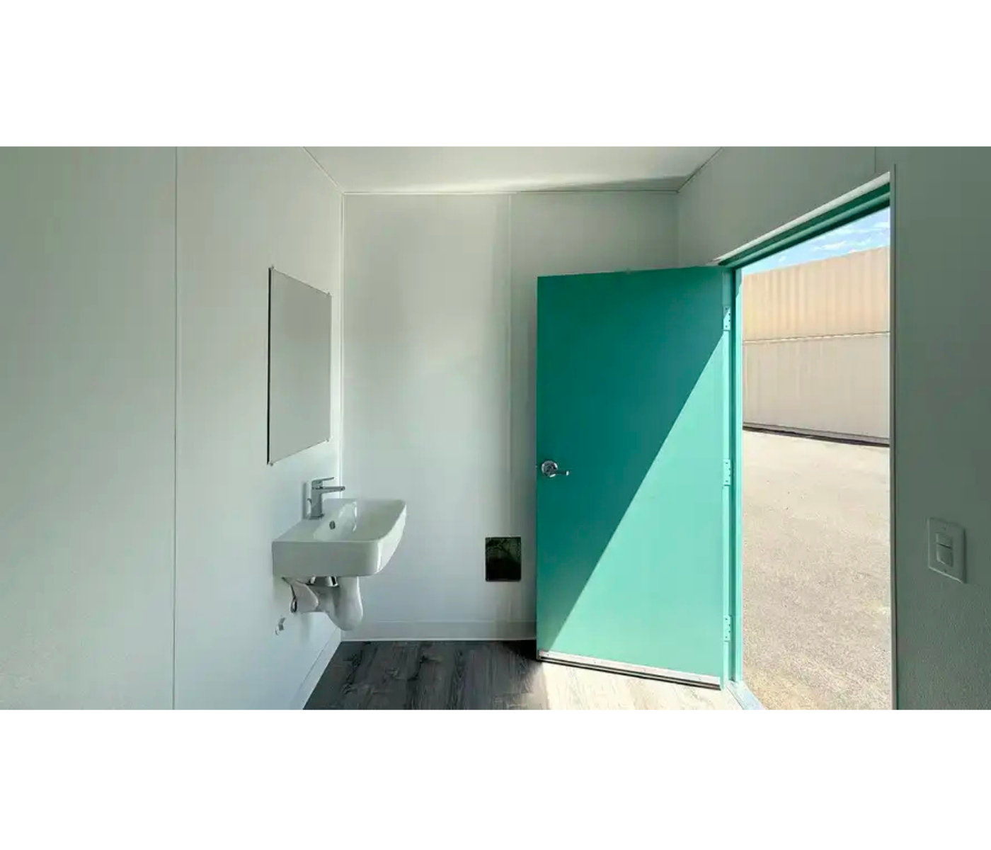 20ft High Cube New 2x ADA Restroom Container - Image 3