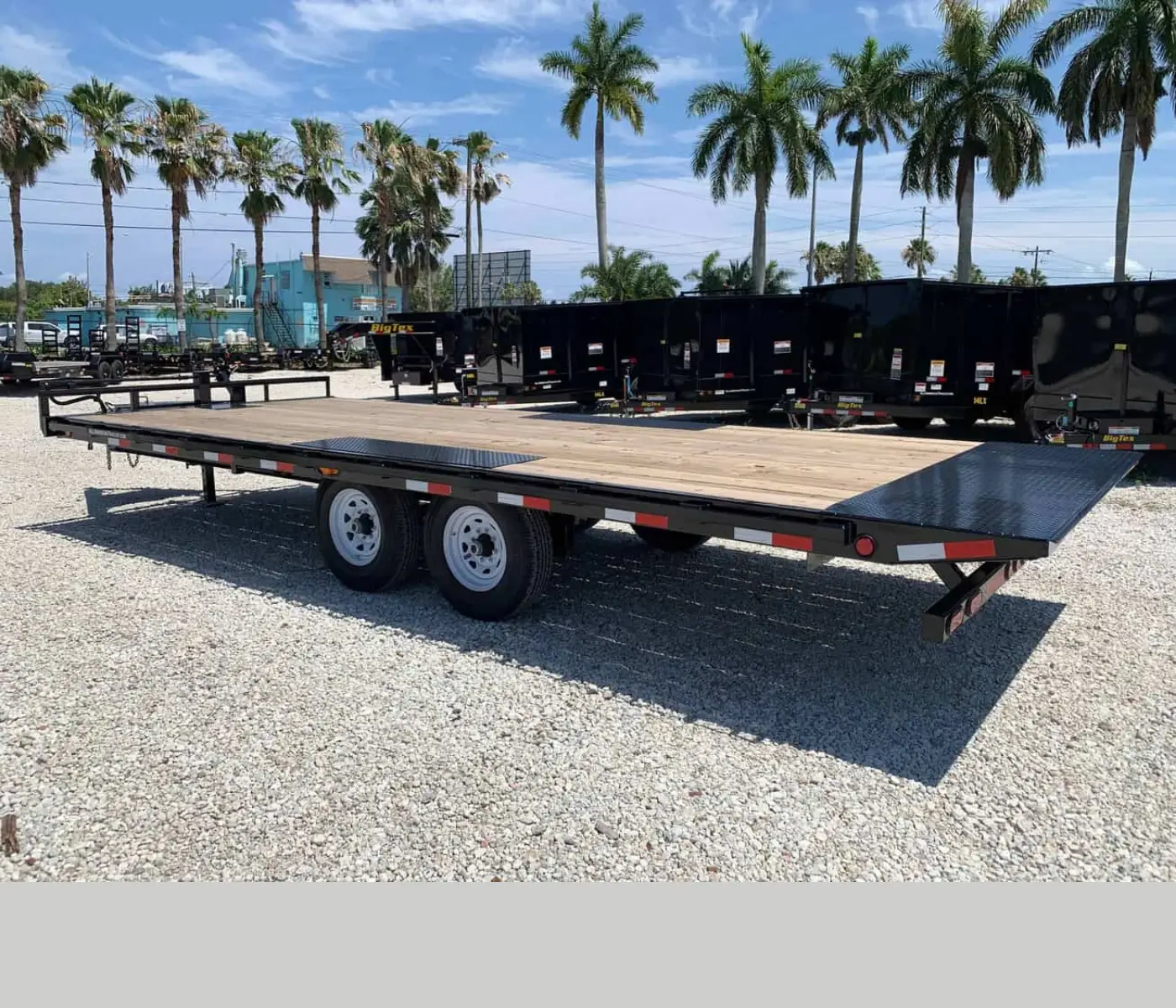 PJ 24′ DECKOVER TILT TRAILER 7 TON T8-24 - Image 2
