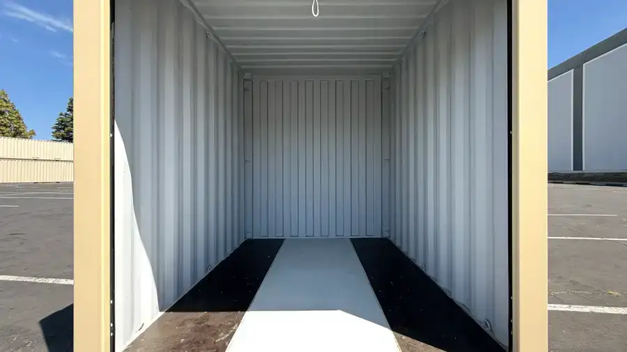 10ft New High Cube Storage Container with Roll-Up Door - Image 4